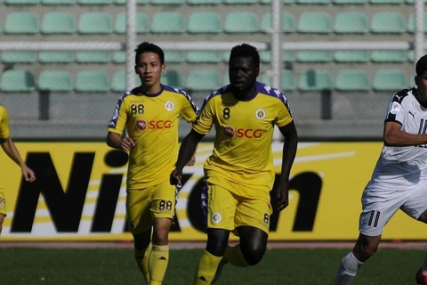 Hà Nội FC (áo vàng) đã vượt qua Altyn Asyr để vào chung kết AFC Cup 2019. (Nguồn: AFC)
