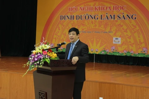 Phó giáo sư, tiến sỹ Lương Ngọc Khuê, Cục trưởng Cục ​Quản lý Khám chữa bệnh Bộ Y tế, phát biểu khai mạc hội nghị