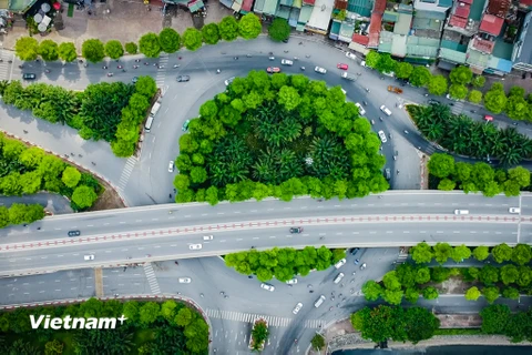 [Photo] Những tuyến 'giao thông xanh' trong lòng Thủ đô Hà Nội