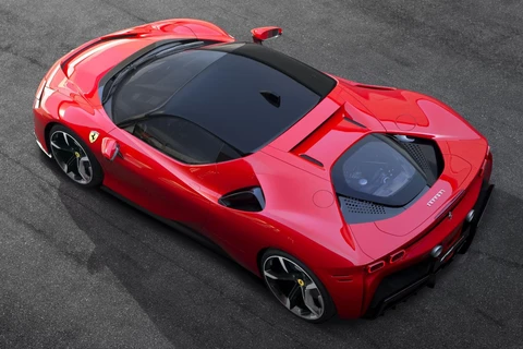 SF90 đã trở thành mẫu xe thương mại mạnh mẽ nhất của Ferrari (Ảnh: Topgear)