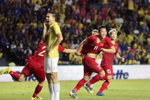 Đội tuyển Việt Nam phải gác lại niềm vui để tập trung cho trận đấu với Curacao. (Ảnh: Minh Tiến-TTXVN) 