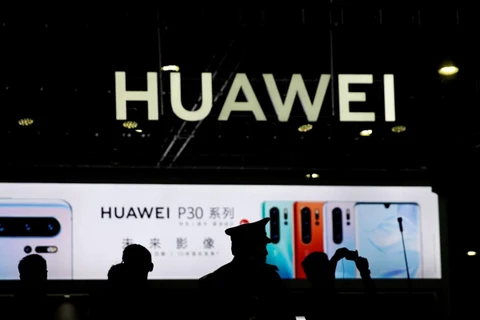 Huawei có thể đã bí mật giúp Triều Tiên xây dựng mạng di động không dây. (Ảnh: Reuters) 