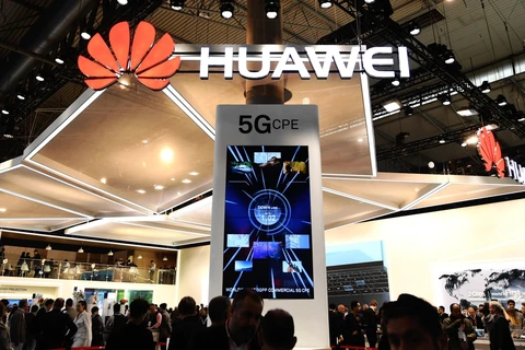 Gian hàng của Huawei tại Hội nghị di động thế giới ở Barcelona, Tây Ban Nha. (Ảnh: THX/ TTXVN) 