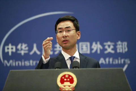 Người phát ngôn Bộ Ngoại giao Trung Quốc Cảnh Sảng. (Ảnh: EPA/TTXVN)