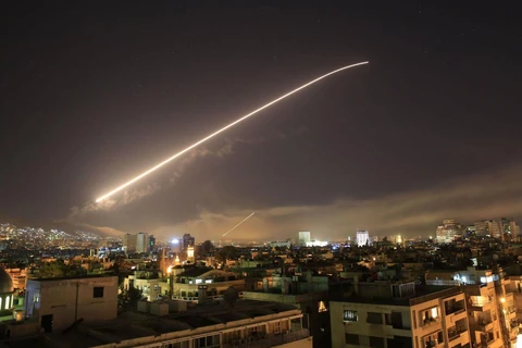 Tên lửa đất đối không tại Syria. (Ảnh: Sky News)
