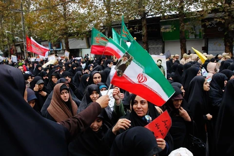 Biểu tình tại Iran. (Ảnh: EPA)
