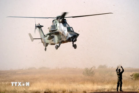 Trực thăng của quân đội Pháp tại Mali. (Ảnh: AFP/TTXVN)