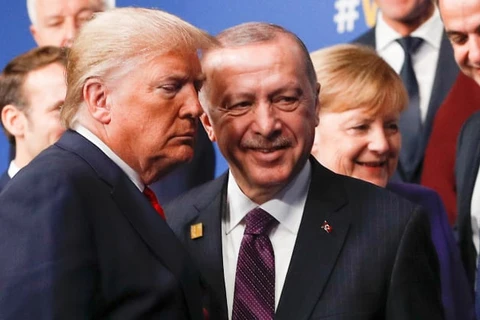 Tổng thống Mỹ Donald Trump và người đồng cấp Thổ Nhĩ Kỳ Tayyip Erdogan. (Ảnh: Reuters)