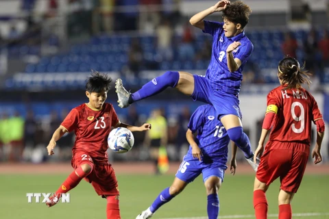 Bóng đá Thái Lan thất bại trước Việt Nam tại SEA Games 30. (Ảnh: Hoàng Linh/TTXVN)