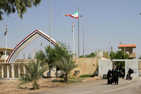 Iraq tạm đóng cửa biên giới với Iran do lo ngại dịch bệnh. (Ảnh: AFP)