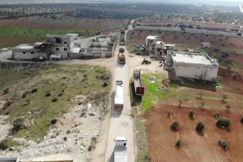 Quân đội Syria tăng cường điều động lực lượng tới Raqqa