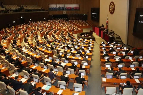 Quốc hội Hàn Quốc tạm thời đóng cửa do dịch COVID-19. (Ảnh: Yonhap)