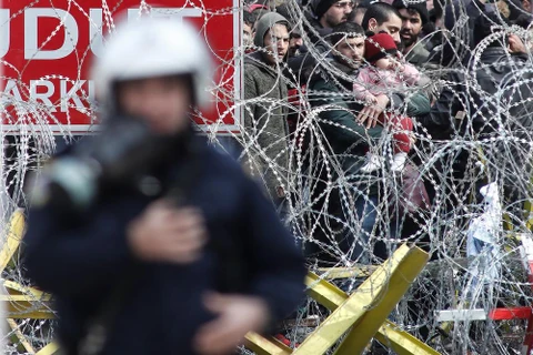 Thổ Nhĩ Kỳ triển khai 1.000 cảnh sát tới biên giới với Hy Lạp