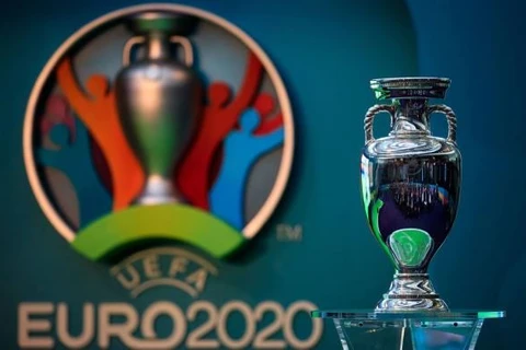 UEFA chính thức hoãn tổ chức EURO 2020 sang năm 2021
