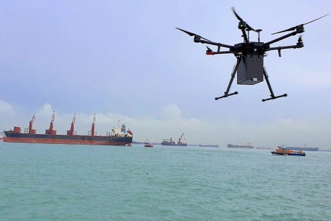Singapore bắt đầu khai thác dịch vụ chuyển hàng bằng drone
