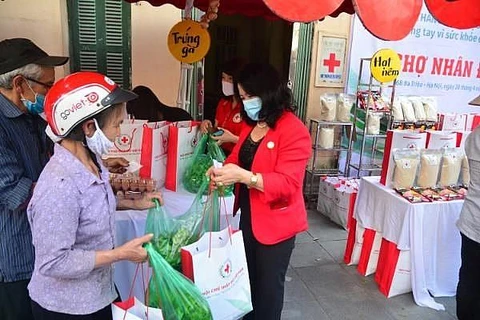 Nam Định hỗ trợ người dân có hoàn cảnh khó khăn do COVID-19