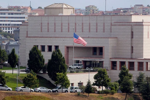 Lãnh sự quán Mỹ tại Istanbul. (Ảnh: Middle East Monitor)
