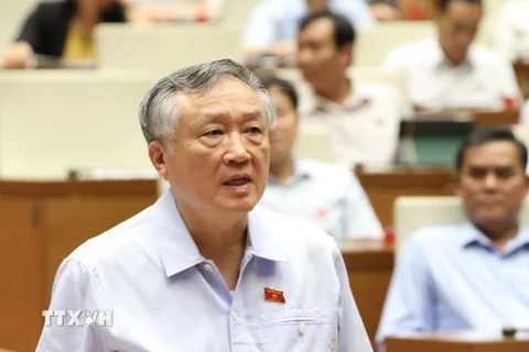 Chánh án Tòa án nhân dân tối cao Nguyễn Hòa Bình phát biểu giải trình, làm rõ vụ án Hồ Duy Hải. (Ảnh: Văn Điệp/TTXVN)