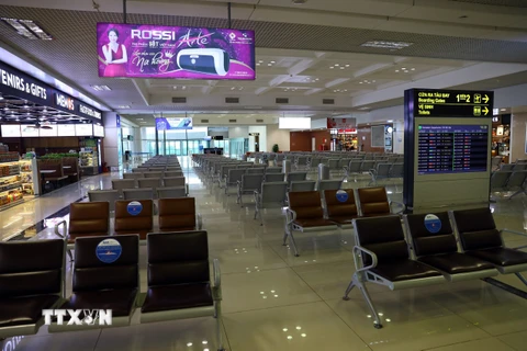 Nhà ga T1 Cảng hàng không quốc tế Nội Bài. (Ảnh: Huy Hùng/TTXVN)