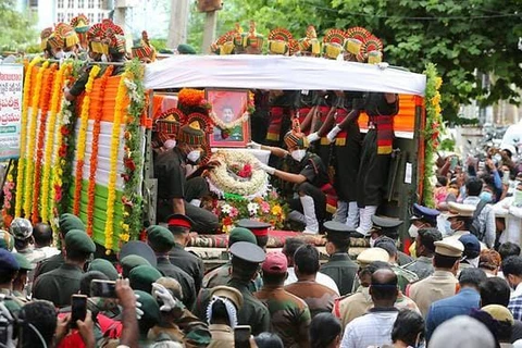 Ấn Độ tổ chức tang lễ cho binh sỹ thiệt mạng do đụng độ ở biên giới