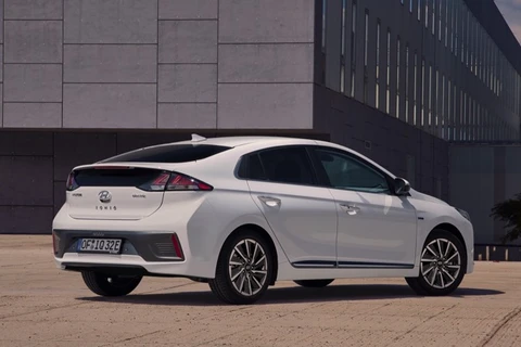 Mẫu xe điện Hyundai IONIQ. (Ảnh: EV Database)