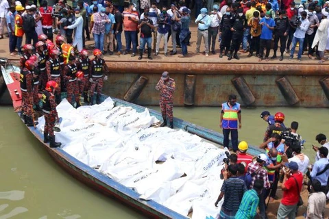 Chìm phà khiến hàng chục người thiệt mạng tại Bangladesh