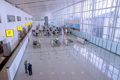 Nigeria bắt đầu nối lại các tuyến đường bay nội địa. (Ảnh: THX)