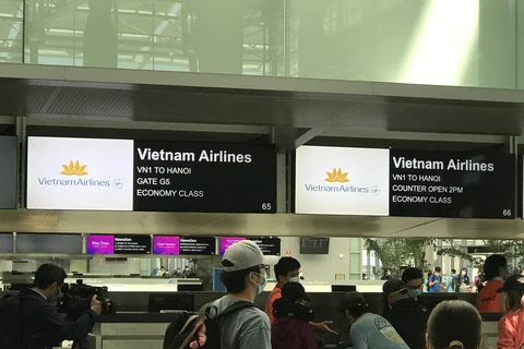Các công dân Việt Nam từ Mỹ về nước. (Ảnh: Bộ Ngoại giao)