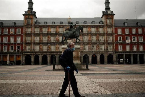 Tây Ban Nha: Madrid siết chặt quy định về phòng chống dịch bệnh