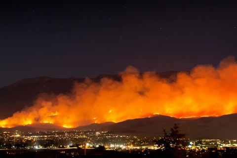 Đám cháy Apple Fire tại Nam California. (Ảnh: Wikipedia)