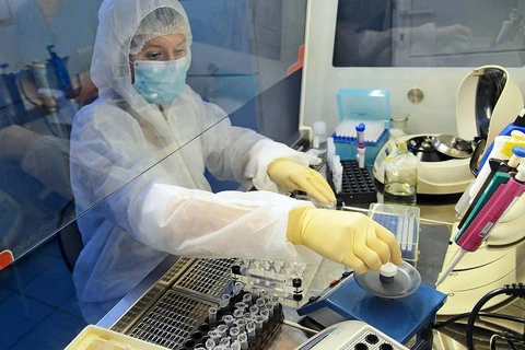 Nga đang dẫn đầu trong cuộc đua tìm ra vắcxin COVID-19. (Ảnh: Reuters)