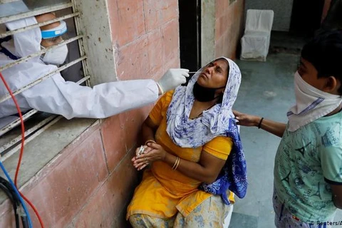 Ấn Độ liên tục ghi nhận hơn 50.000 ca mắc COVID-19 mỗi ngày