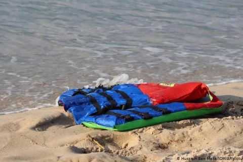 Đắm tàu ngoài khơi Libya, ít nhất 74 người thiệt mạng