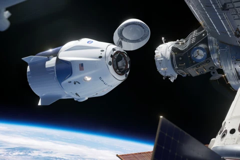 Tàu vũ trụ Crew Dragon kết nối thành công với trạm ISS