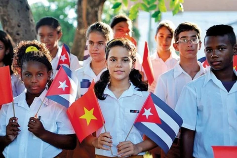 Lưu giữ mãi hình ảnh đất nước Cuba trong trái tim nhân dân Việt Nam