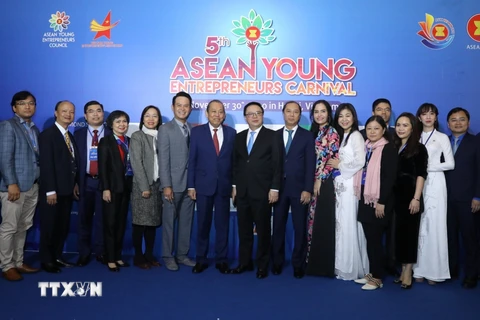 Khai mạc Canival Doanh nhân trẻ ASEAN lần thứ V năm 2020. (Ảnh: Văn Điệp/TTXVN)