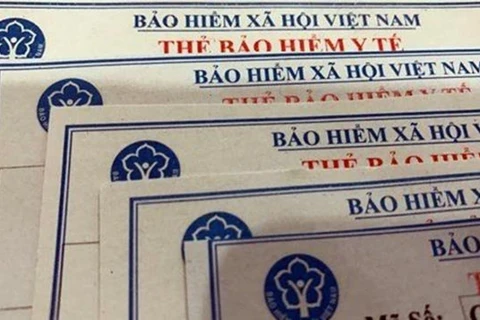 Bảo hiểm xã hội Việt Nam vừa có thông báo cho hay thẻ bảo hiểm y tế mẫu mới có nhiều tiện ích, sẽ được đưa vào sử dụng từ tháng 4-2021.
