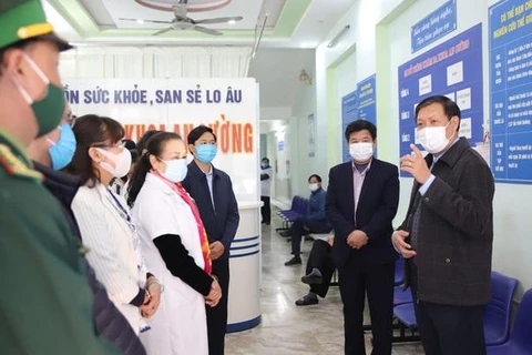 Bộ Y tế kiểm tra thực tế tình hình phòng chống dịch tại Lào Cai