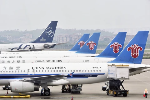 Nhu cầu đi máy bay tại Trung Quốc giảm mạnh trong dịp Tết năm nay. (Ảnh: Nikkei)