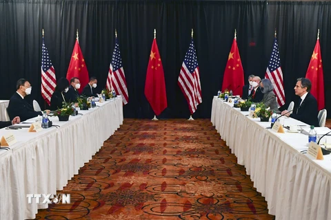 Cuộc hội đàm cấp cao giữa Mỹ và Trung Quốc. (Ảnh: AFP/TTXVN)
