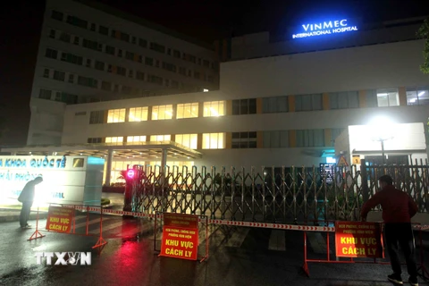 Bệnh viện quốc tế Vinmec Hải Phòng bị phong tỏa. (Ảnh: An Đăng/TTXVN)