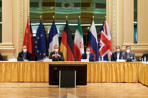 Đại diện các nước tham gia đàm phán ở Vienna. (Ảnh: BBC)