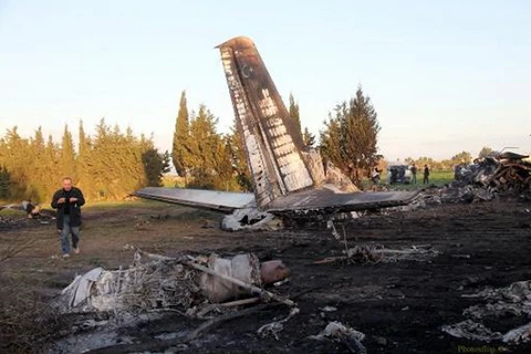 Máy bay quân sự Libya rơi tại Tunisia, 11 người thiệt mạng