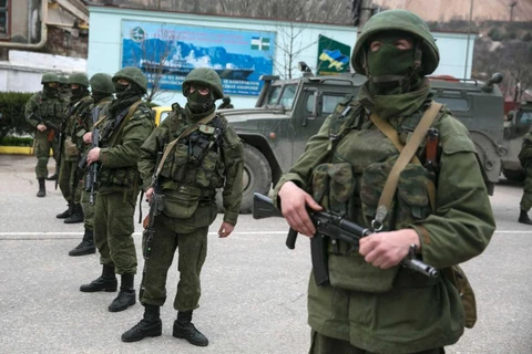 "Nga triển khai hơn 30.000 quân dọc biên giới Đông Ukraine"