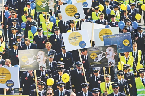 Hãng Lufthansa thiệt hại tới 120 triệu euro do đình công