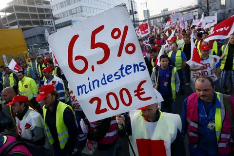 Đức khép lại cuộc tranh luận dai dẳng về việc tăng lương