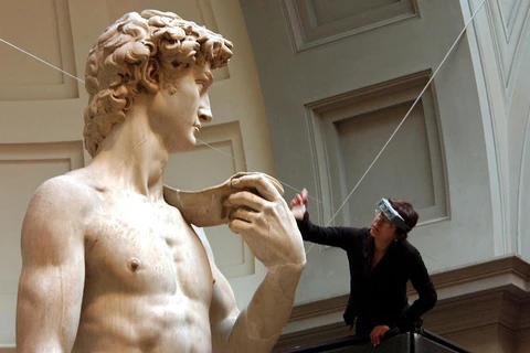 Italy: Tượng David của Michelangelo có nguy cơ đổ sụp