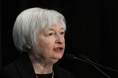 Fed hối thúc Quốc hội Mỹ đối phó thách thức ngân sách