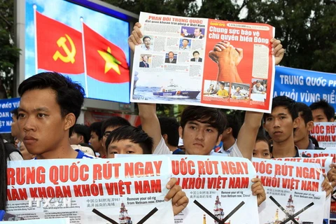 Người Việt tại Malaysia phản đối Trung Quốc đặt giàn khoan