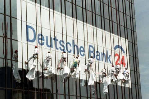 Deutsche Bank dự trù cần 8 tỷ euro để đối phó khủng hoảng